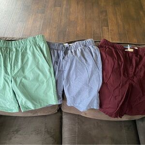 Old Navy 3 pair boys pull on shorts